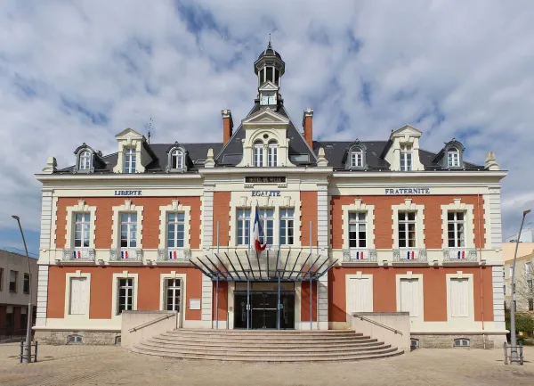 Montceau-les-mines : votre agence déménage !